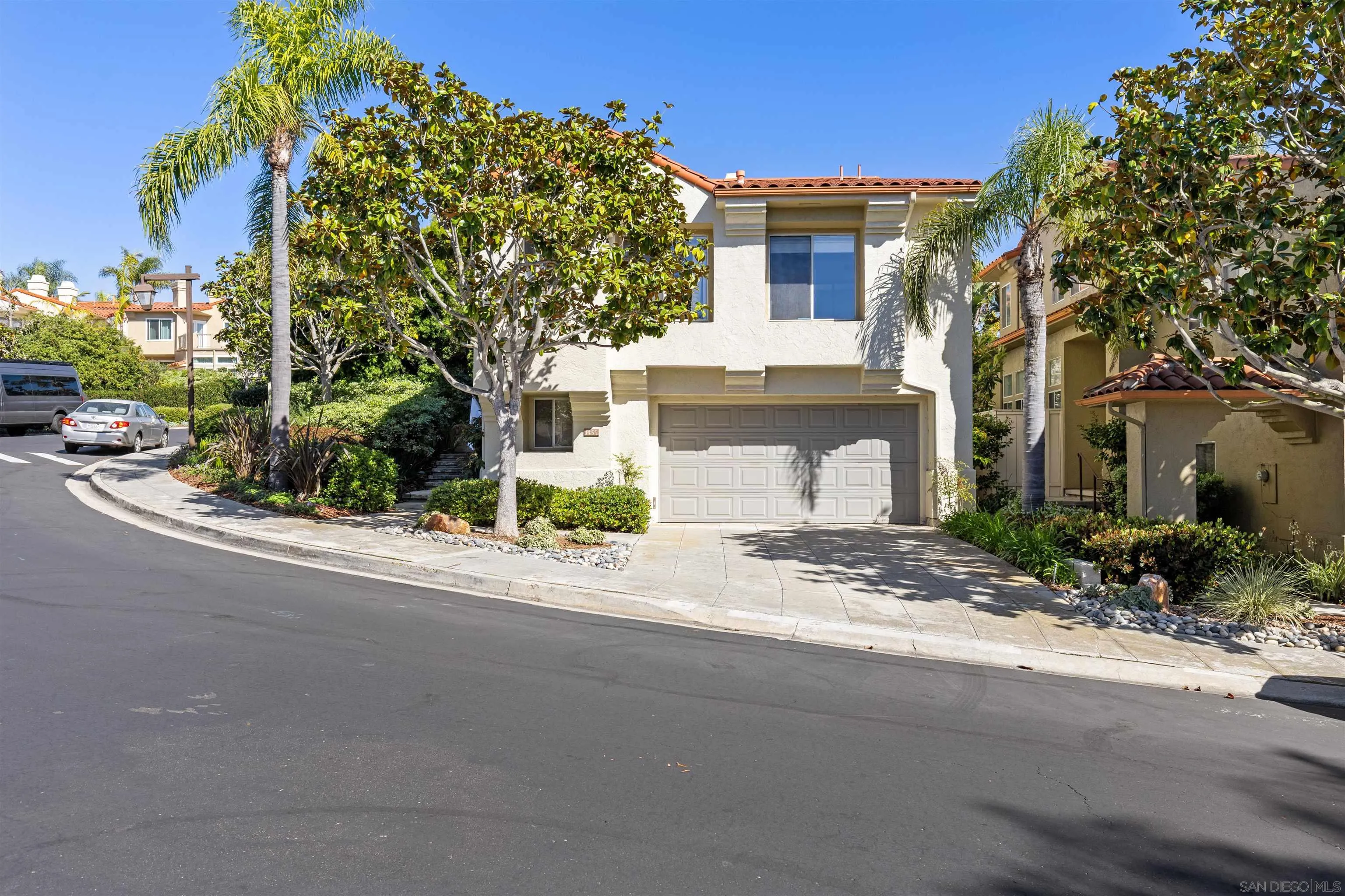 https://cdn.realtyfeed.com/cdn/127/260008600/e7dec3f96831b5bb1e587a116e87108c.webp