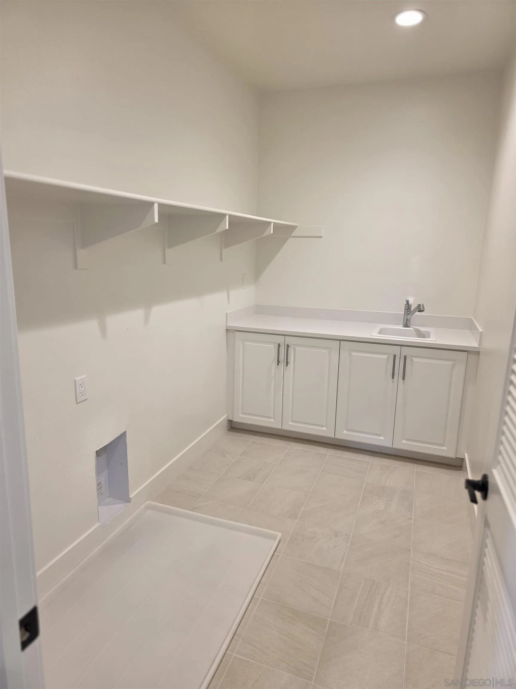 https://cdn.realtyfeed.com/cdn/127/260008609/9761891ee3c10a39a95795f1a4afa77a.webp