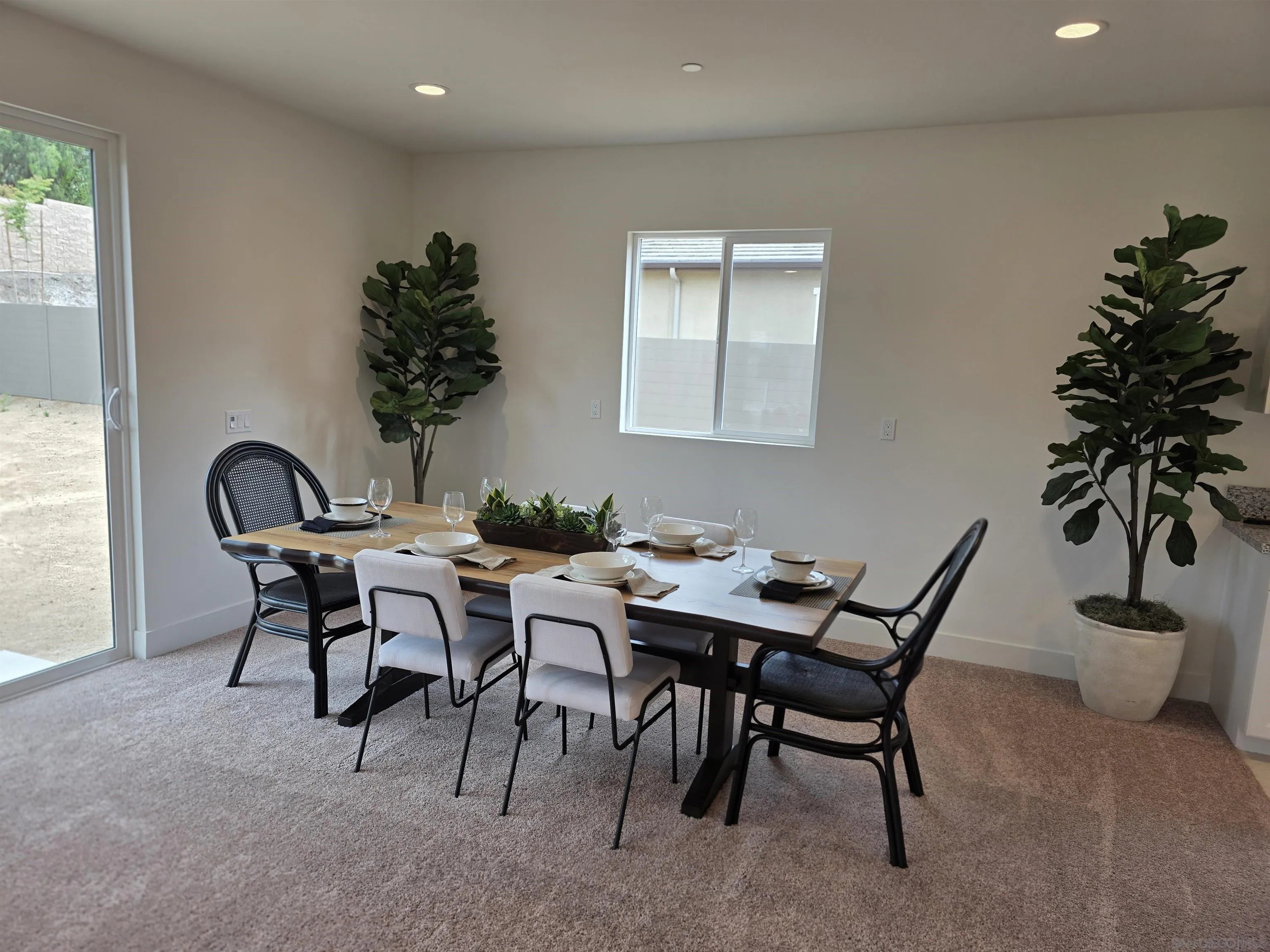 https://cdn.realtyfeed.com/cdn/127/260008609/f518270414efaa684451a3aa381acbac.webp