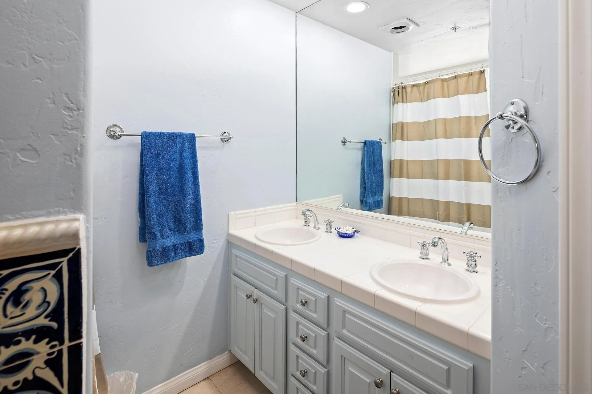 Photo #29: 260008610 Listing: Photo #29