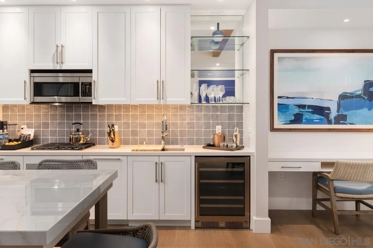 Photo #10: 260008611 Listing: Photo #10