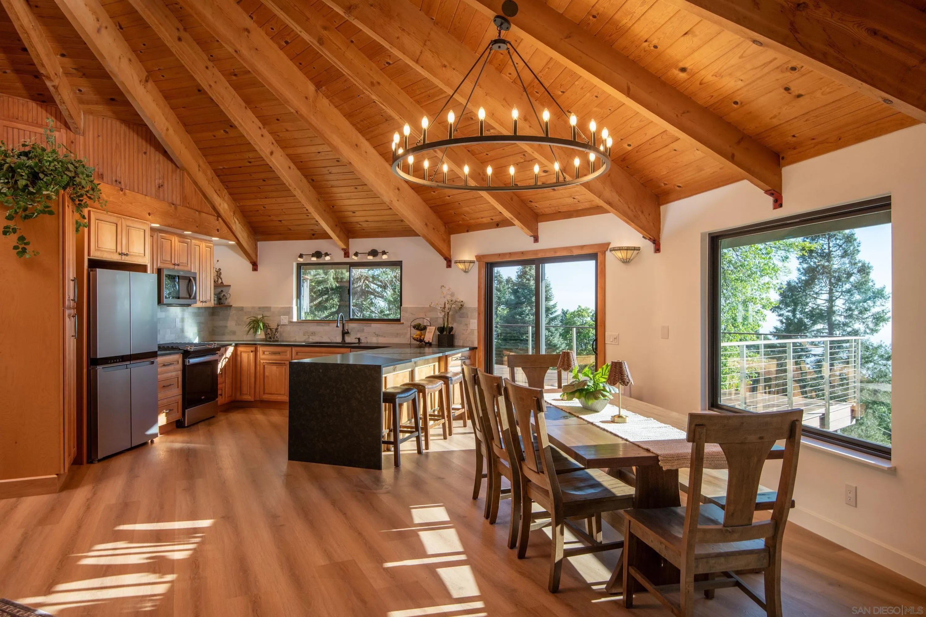 https://cdn.realtyfeed.com/cdn/127/260008626/19505b546cbd9dd2c63ce925379f9b44.webp