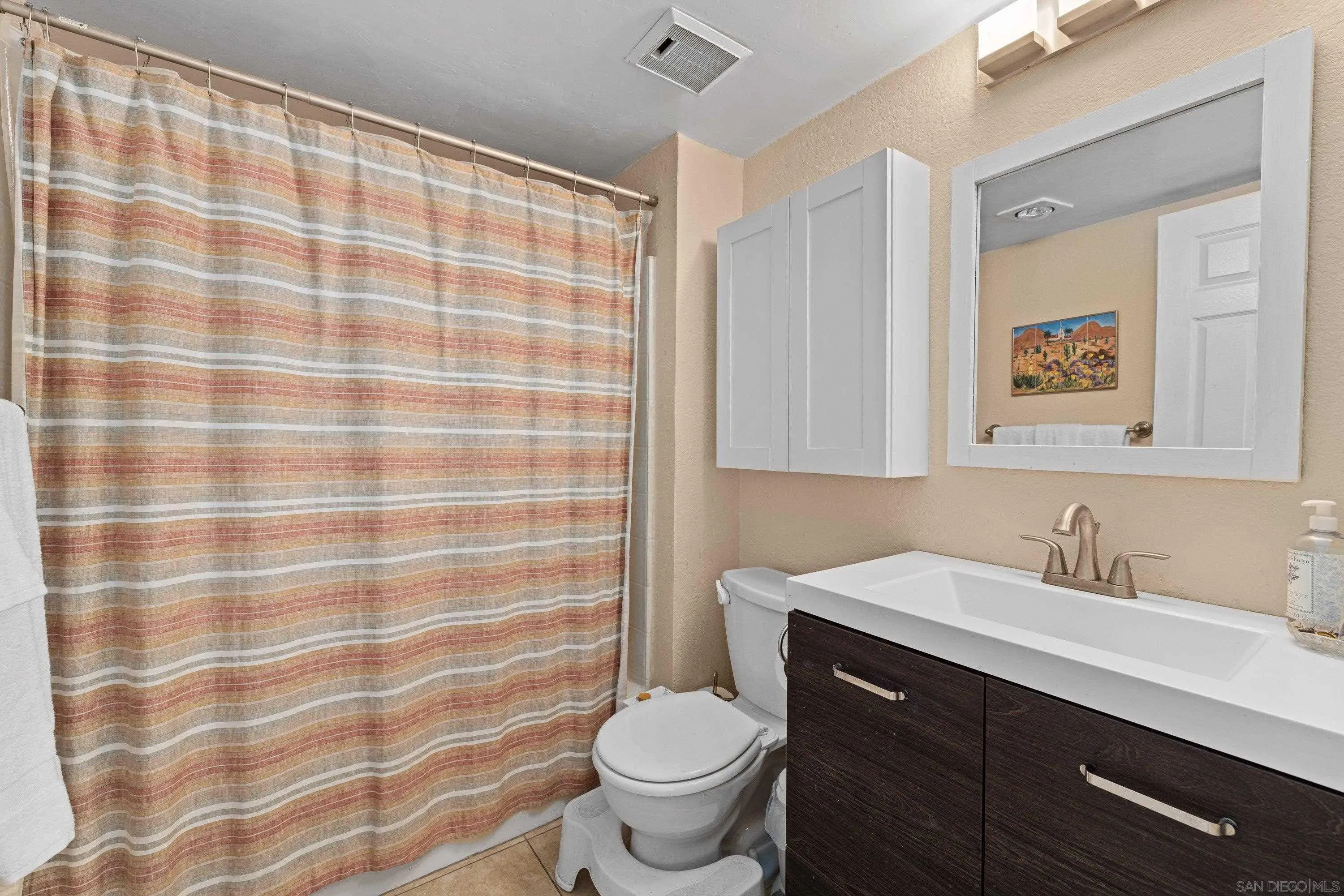 Photo #16: 260008637 Listing: Photo #16