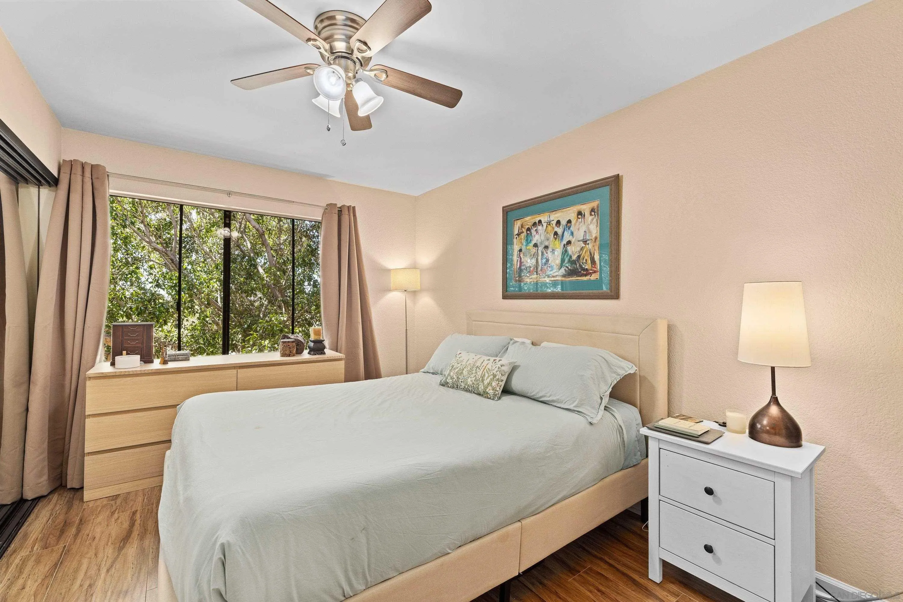 Photo #13: 260008637 Listing: Photo #13