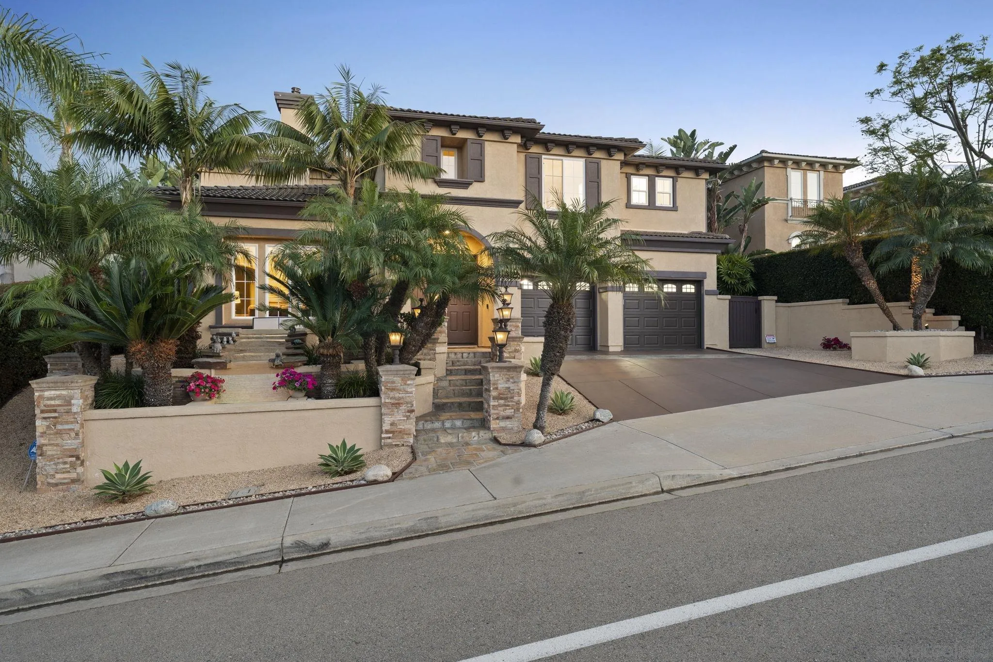 https://cdn.realtyfeed.com/cdn/127/260008652/ed6237e9718c27f6d006e7a753b4032c.webp