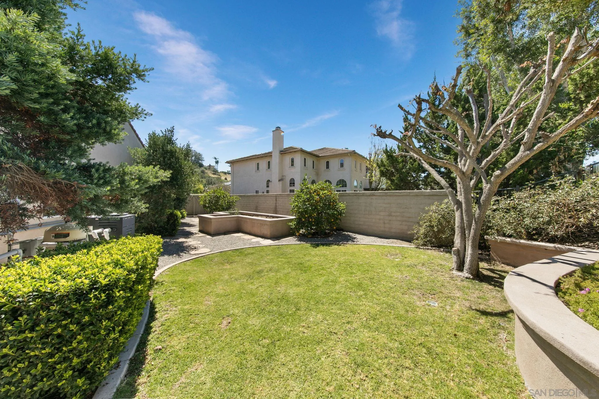 https://cdn.realtyfeed.com/cdn/127/260008653/12e0e6756f4ed483165198be849e7220.webp
