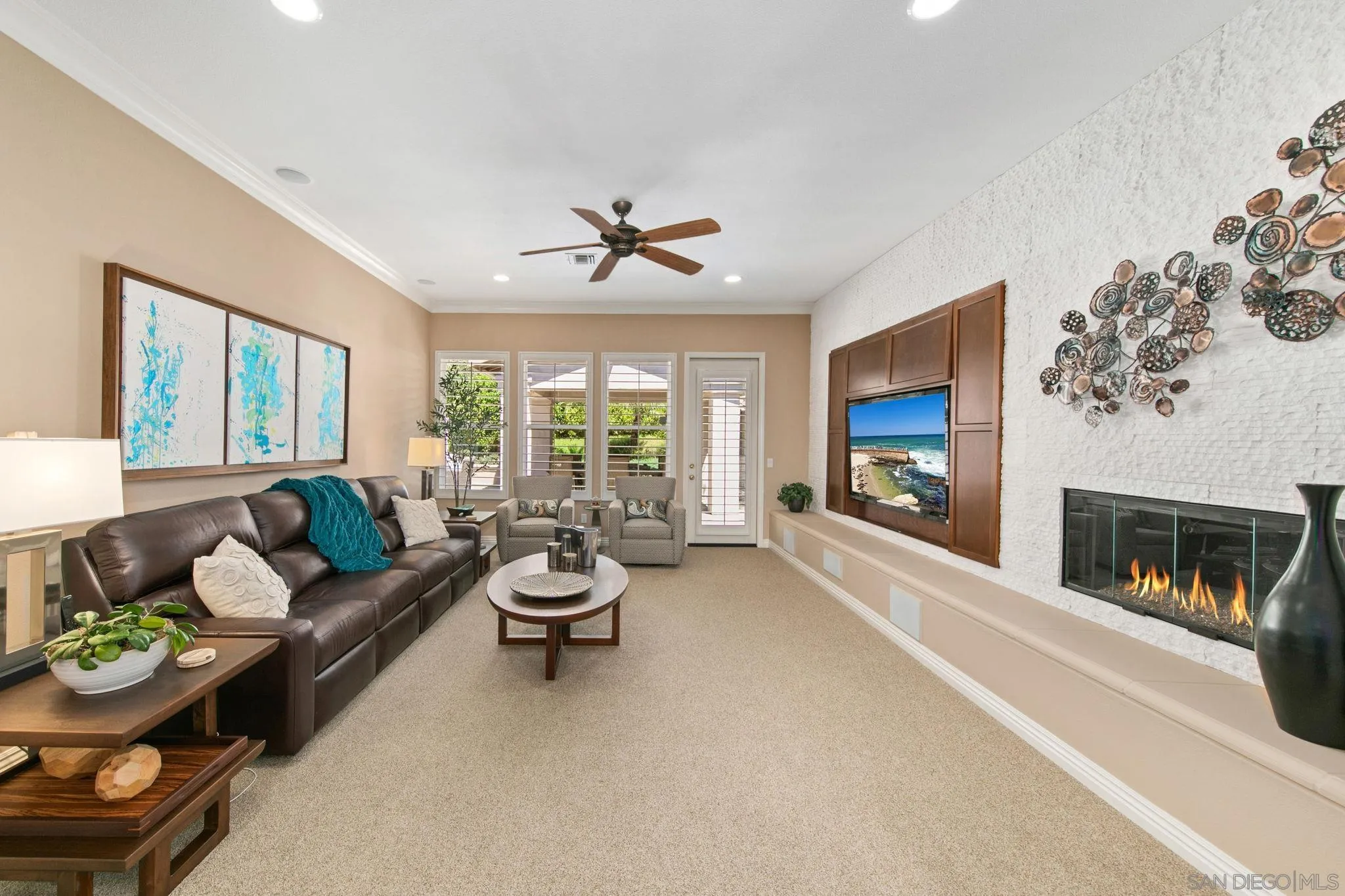 https://cdn.realtyfeed.com/cdn/127/260008653/a2601a09991fe92ac9cbab9324f9cc84.webp