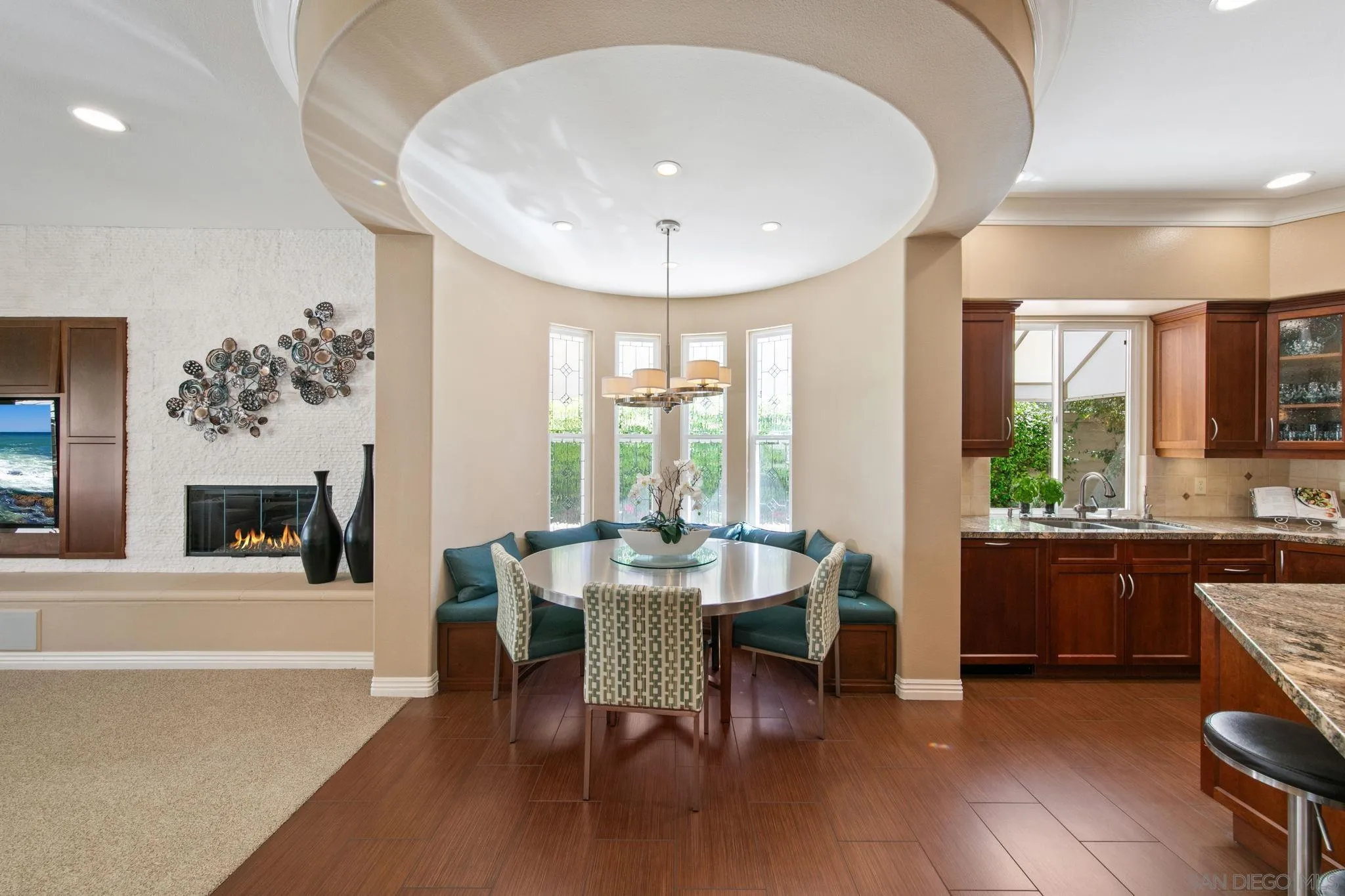 https://cdn.realtyfeed.com/cdn/127/260008653/bc8f36294d7a0cbe6174b038a2898291.webp