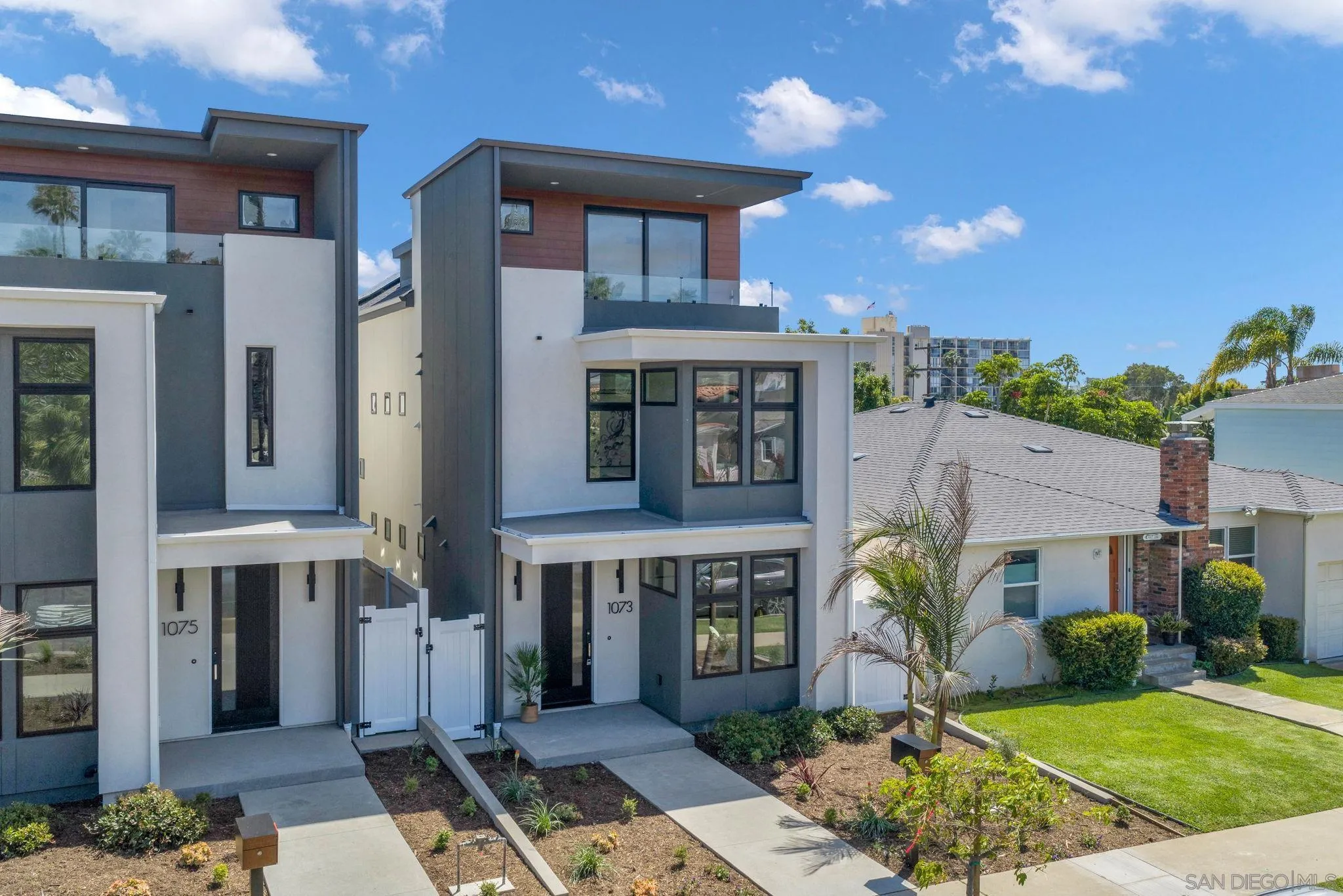 https://cdn.realtyfeed.com/cdn/127/260008654/0cf9b08c42624f5303e1033894e63750.webp