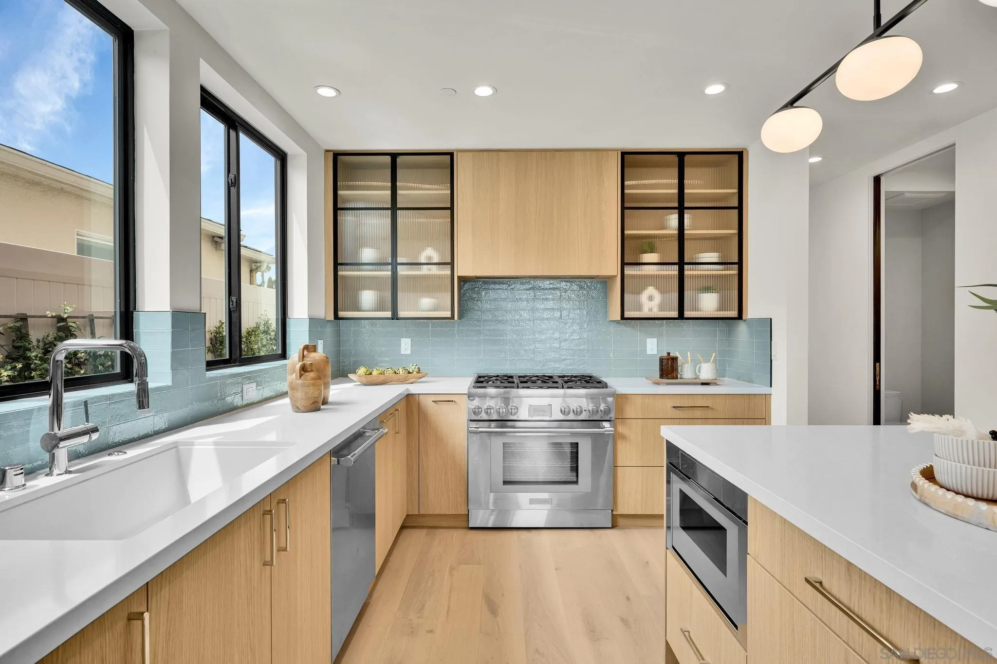 https://cdn.realtyfeed.com/cdn/127/260008654/750a8e0d36b8dd49d341535249651f87.webp