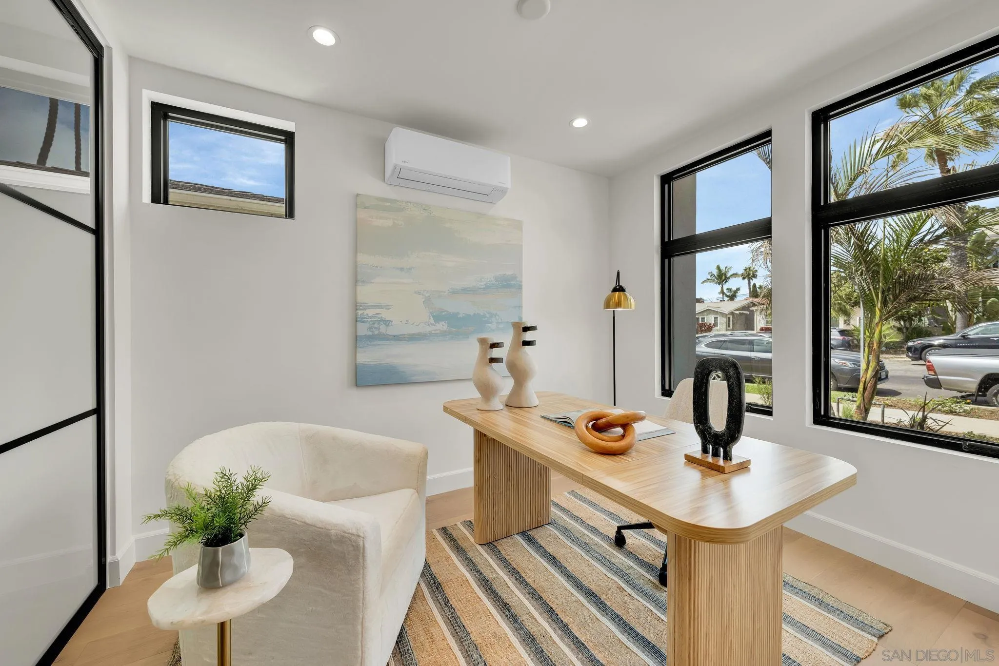 https://cdn.realtyfeed.com/cdn/127/260008654/ecff48f7fa28a52359307d0a0fa1895b.webp