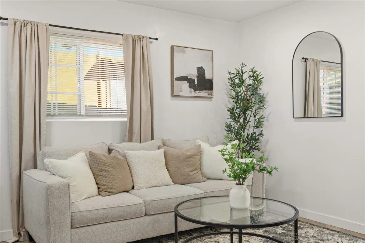 https://cdn.realtyfeed.com/cdn/127/260008665/9d824bcb570fa4eb72c47157fe16315f.webp