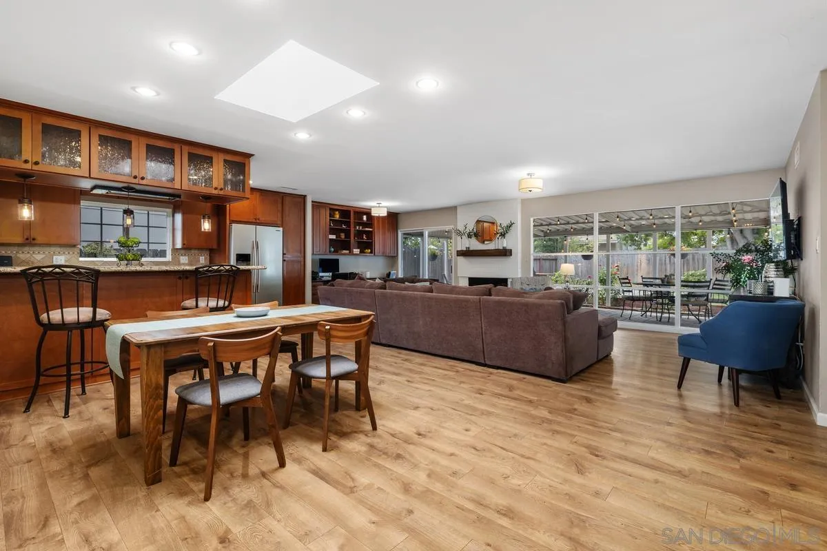 https://cdn.realtyfeed.com/cdn/127/260008666/2854d242e0388093650c1c5270cdcf0f.webp