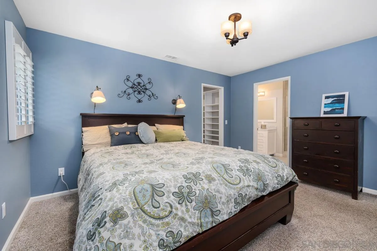 https://cdn.realtyfeed.com/cdn/127/260008666/e7a720d49a5ce8c206cada5049640f53.webp