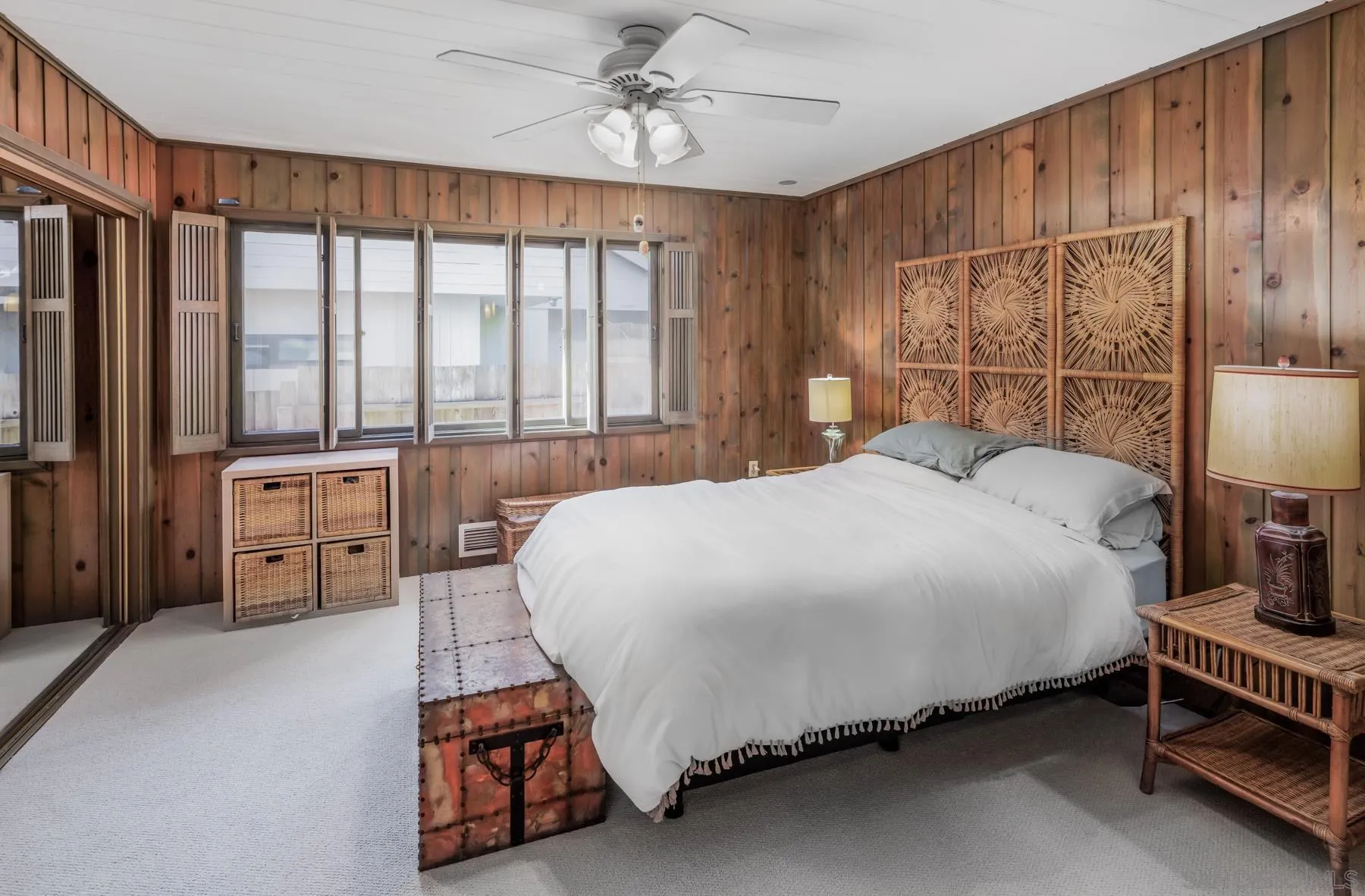 https://cdn.realtyfeed.com/cdn/127/260008668/5bf17e36baaae681b3f359447adf41a5.webp