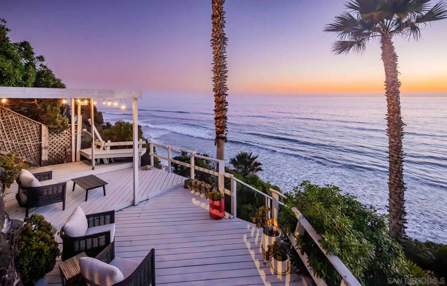 https://cdn.realtyfeed.com/cdn/127/260008668/9ca57f3abe60174bde112e773461613f.webp