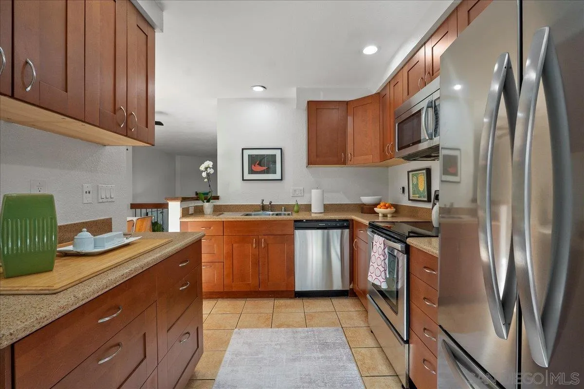 Photo #9: 260008671 Listing: Photo #9