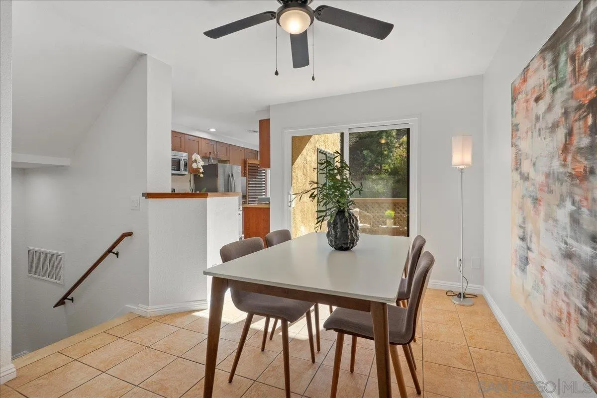 Photo #5: 260008671 Listing: Photo #5