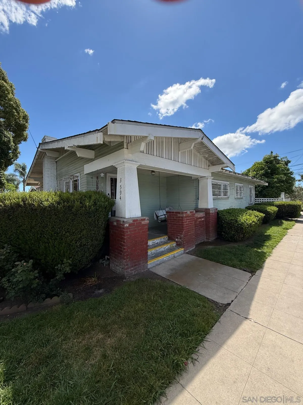 Featured listings