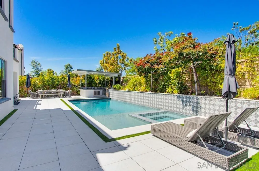 https://cdn.realtyfeed.com/cdn/127/260008683/9cd5634b8602ea010a7e42136603baa1.webp