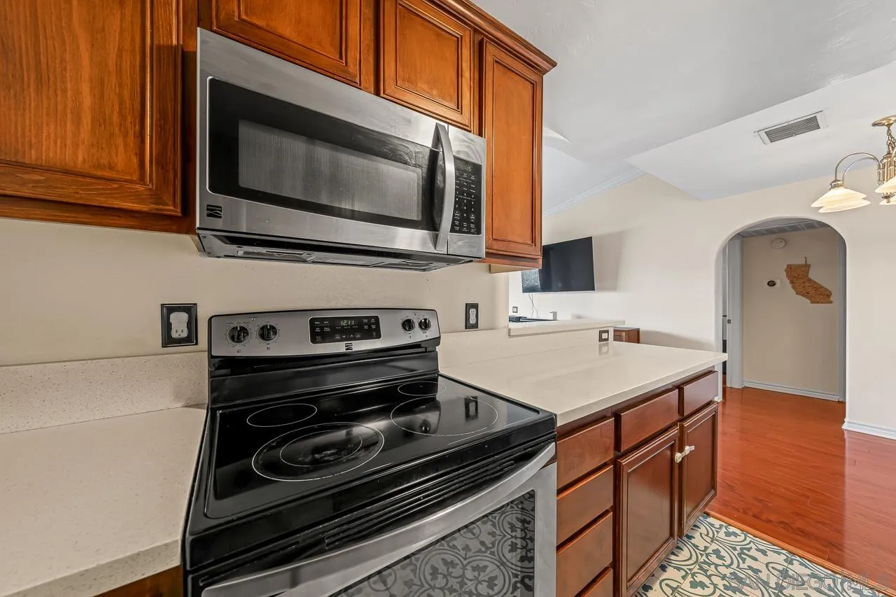 Photo #15: 260008686 Listing: Photo #15