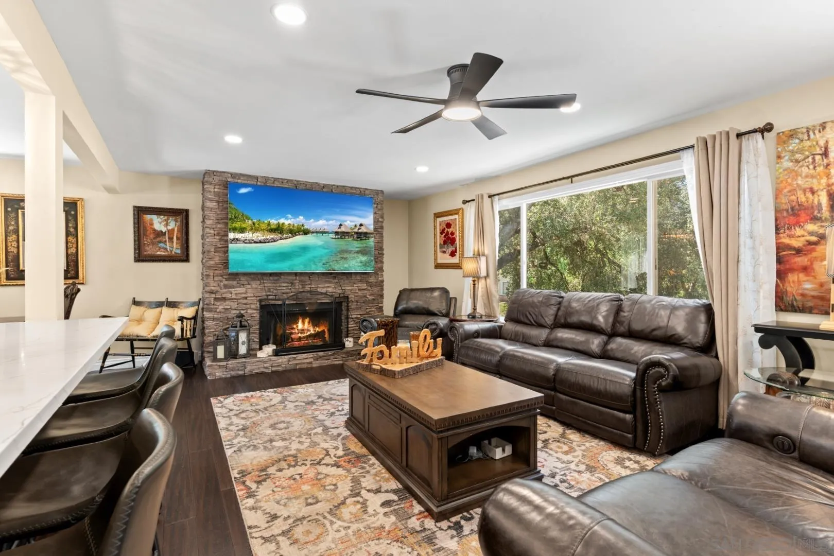 https://cdn.realtyfeed.com/cdn/127/260008689/0371b54abba208b43bdc3f8f404e0b7d.webp