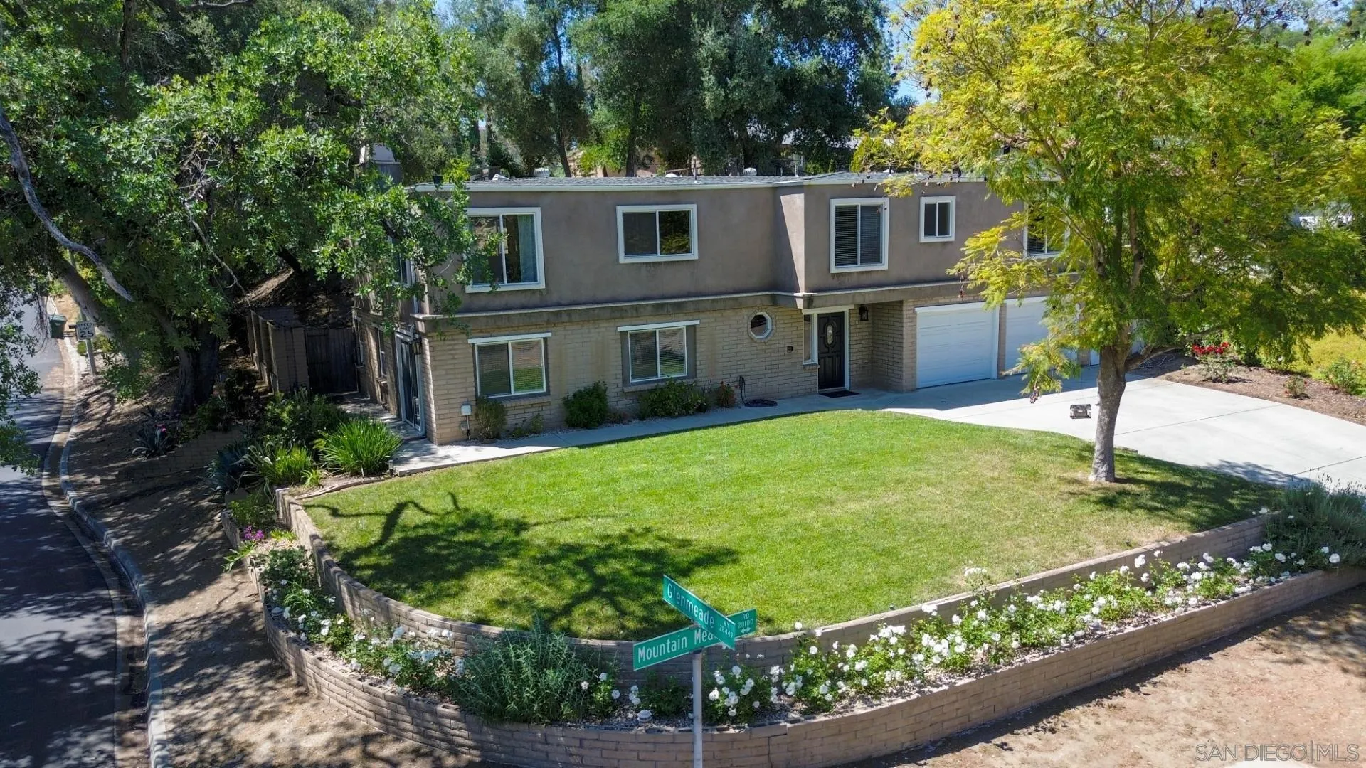 Escondido, CA 92026
