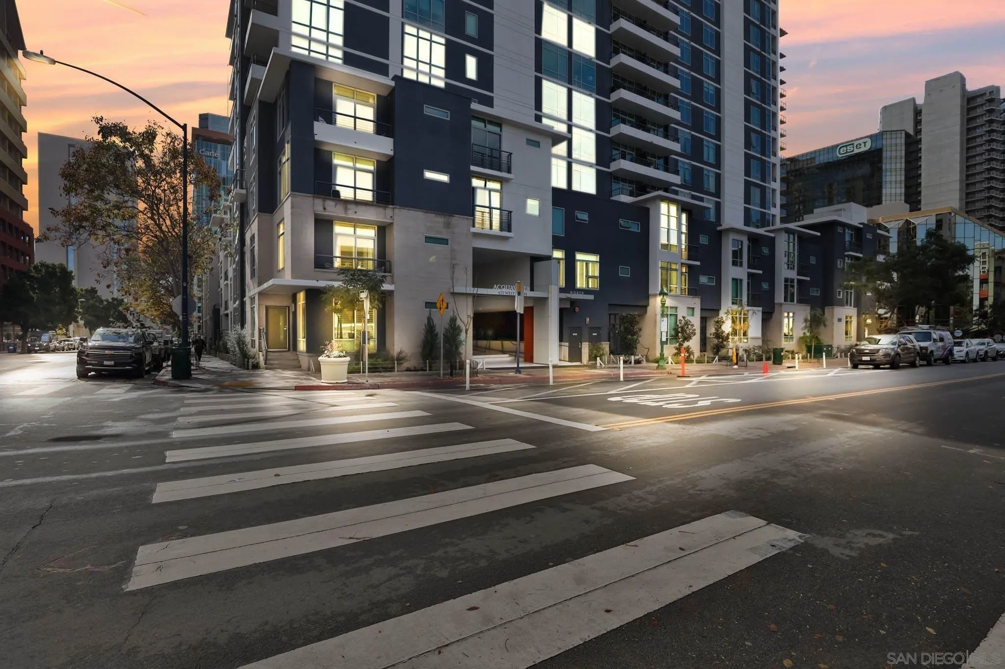https://cdn.realtyfeed.com/cdn/127/260008690/dbab49c50ddeebbcc36caedac6552bb6.webp