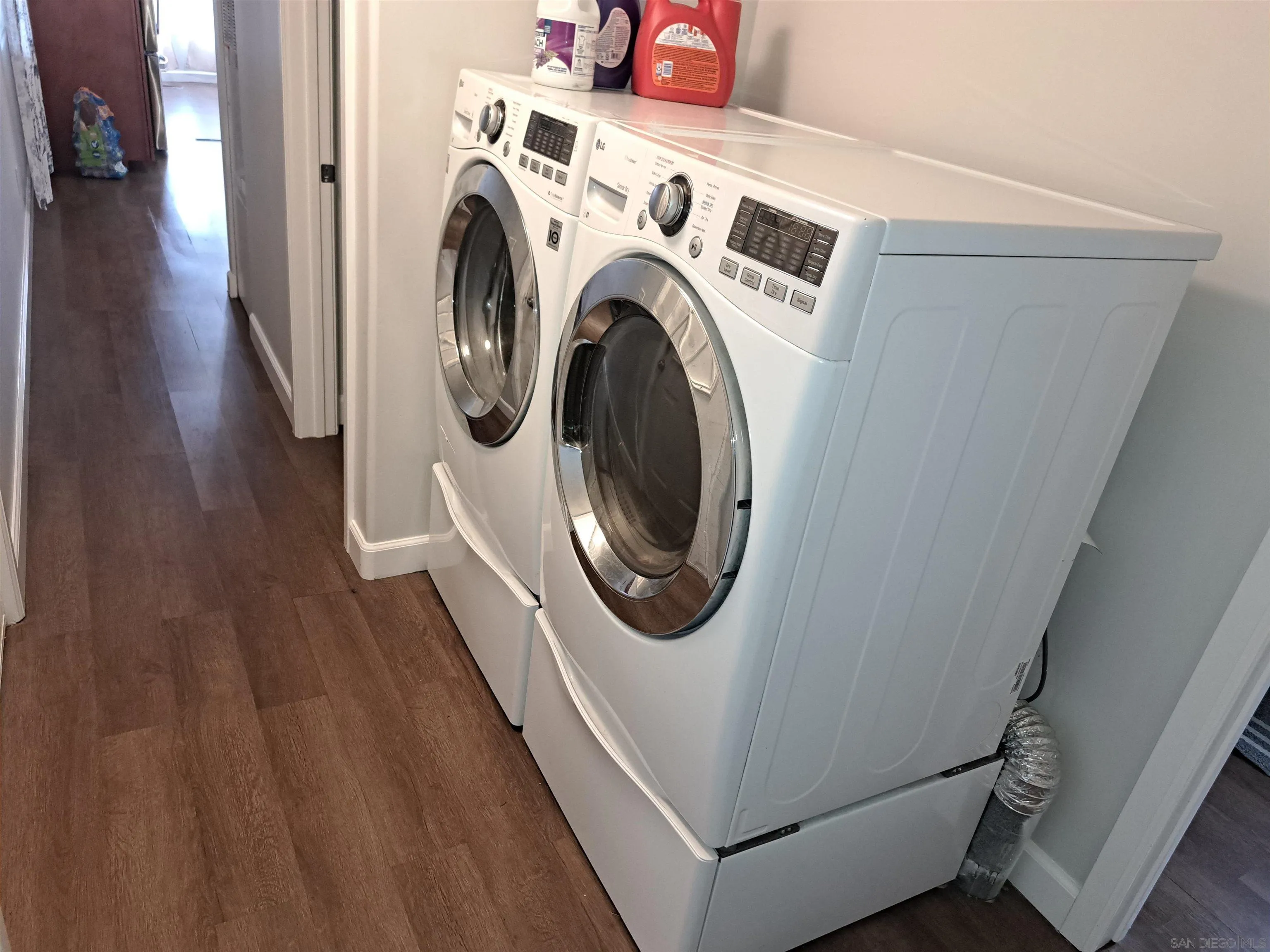 https://cdn.realtyfeed.com/cdn/127/260008692/cecb9616f30d184a12656f29e22ad52a.webp