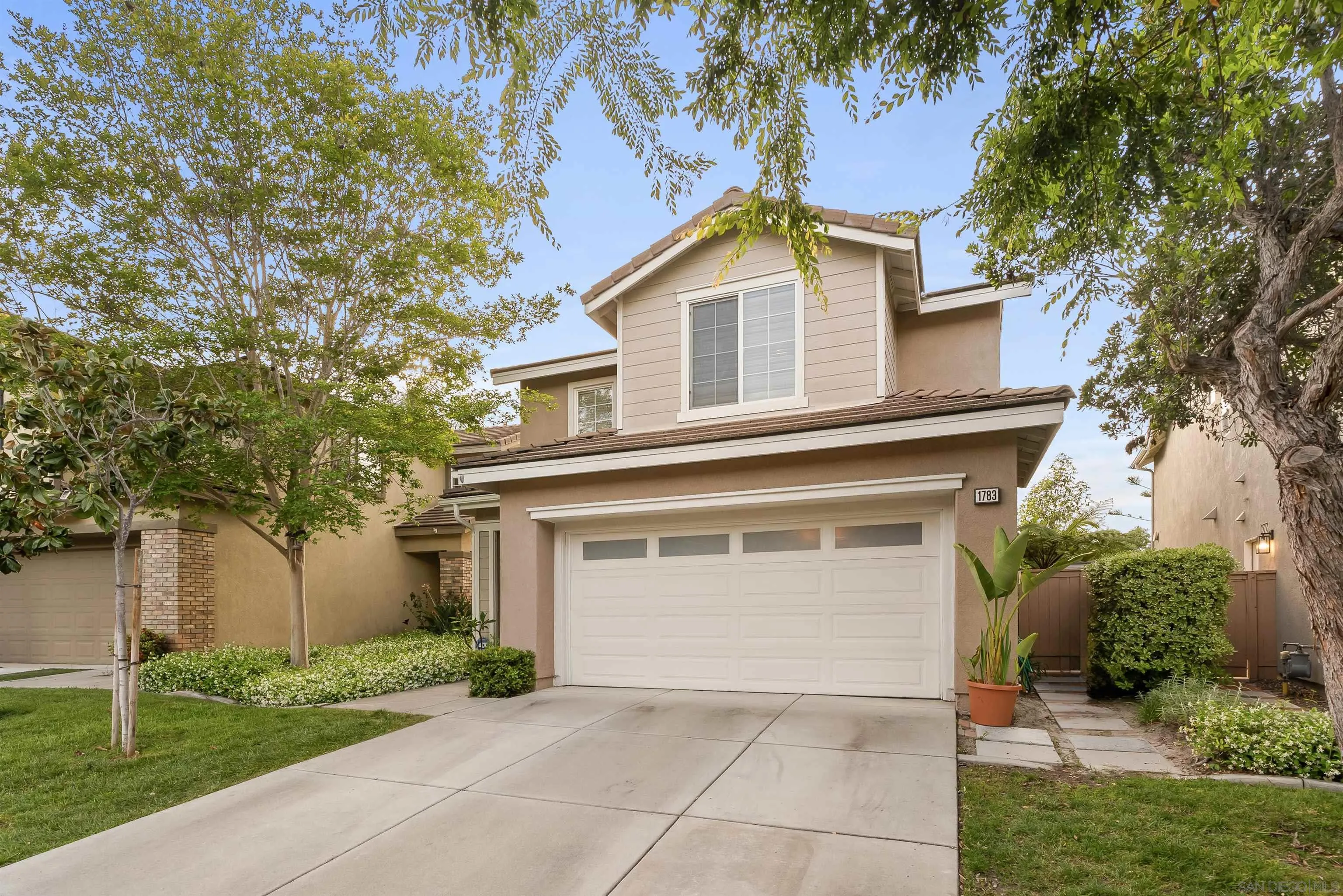 https://cdn.realtyfeed.com/cdn/127/260008697/a6994b6efaeca59d1f7336324e708b43.webp