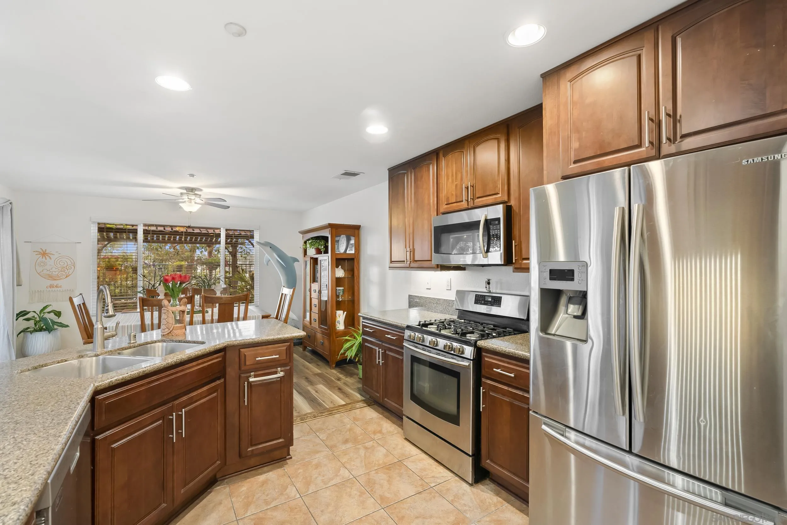 https://cdn.realtyfeed.com/cdn/127/260008697/f9b5903297a5e56fb403a93618b2ba3a.webp