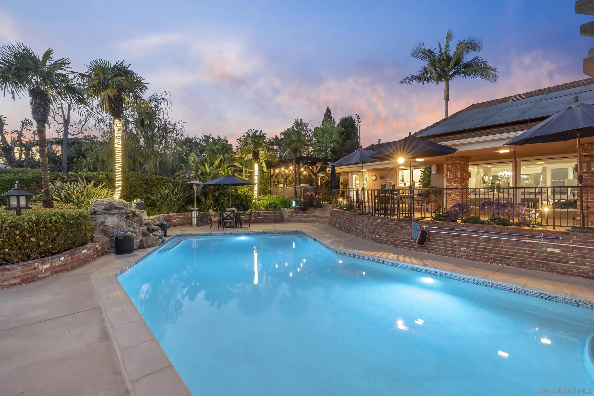 6525 Crystalaire, San Diego, CA, 92120