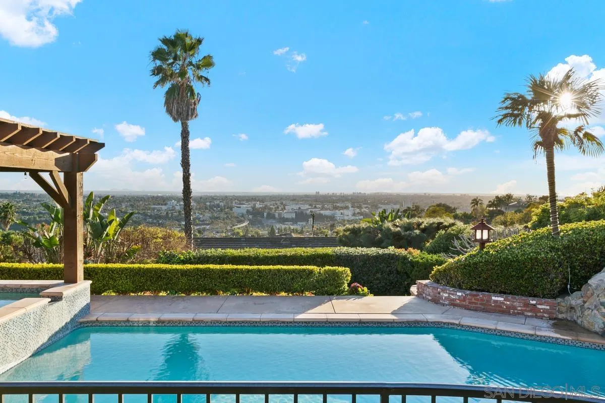 6525 Crystalaire, San Diego, CA, 92120