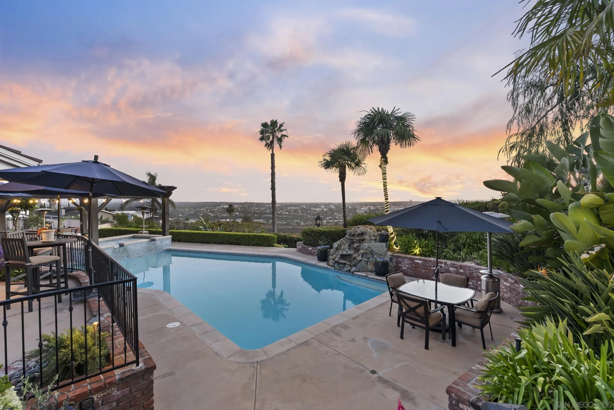 6525 Crystalaire, San Diego, CA, 92120