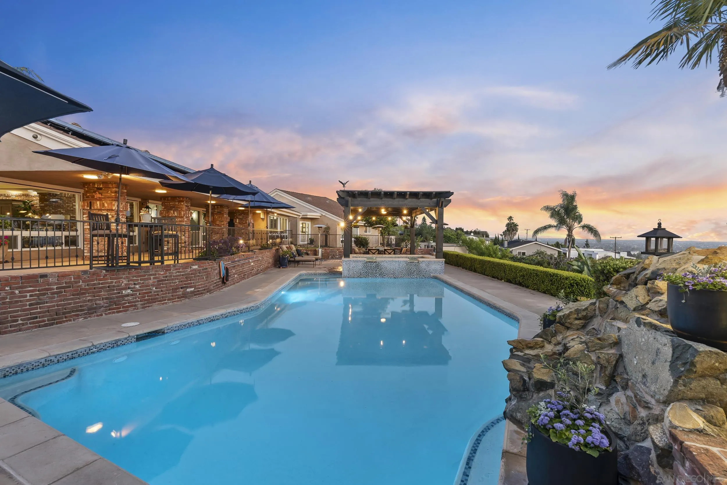 6525 Crystalaire, San Diego, CA, 92120