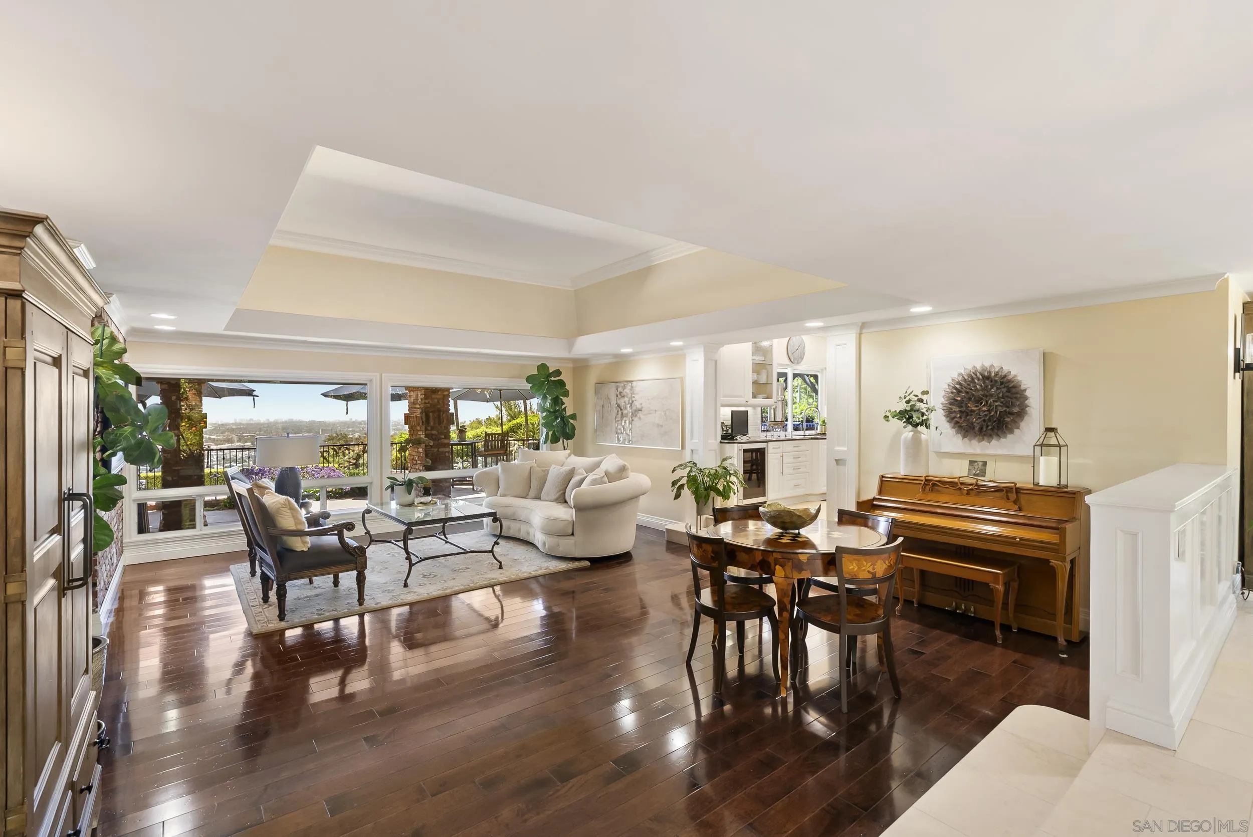 6525 Crystalaire, San Diego, CA, 92120