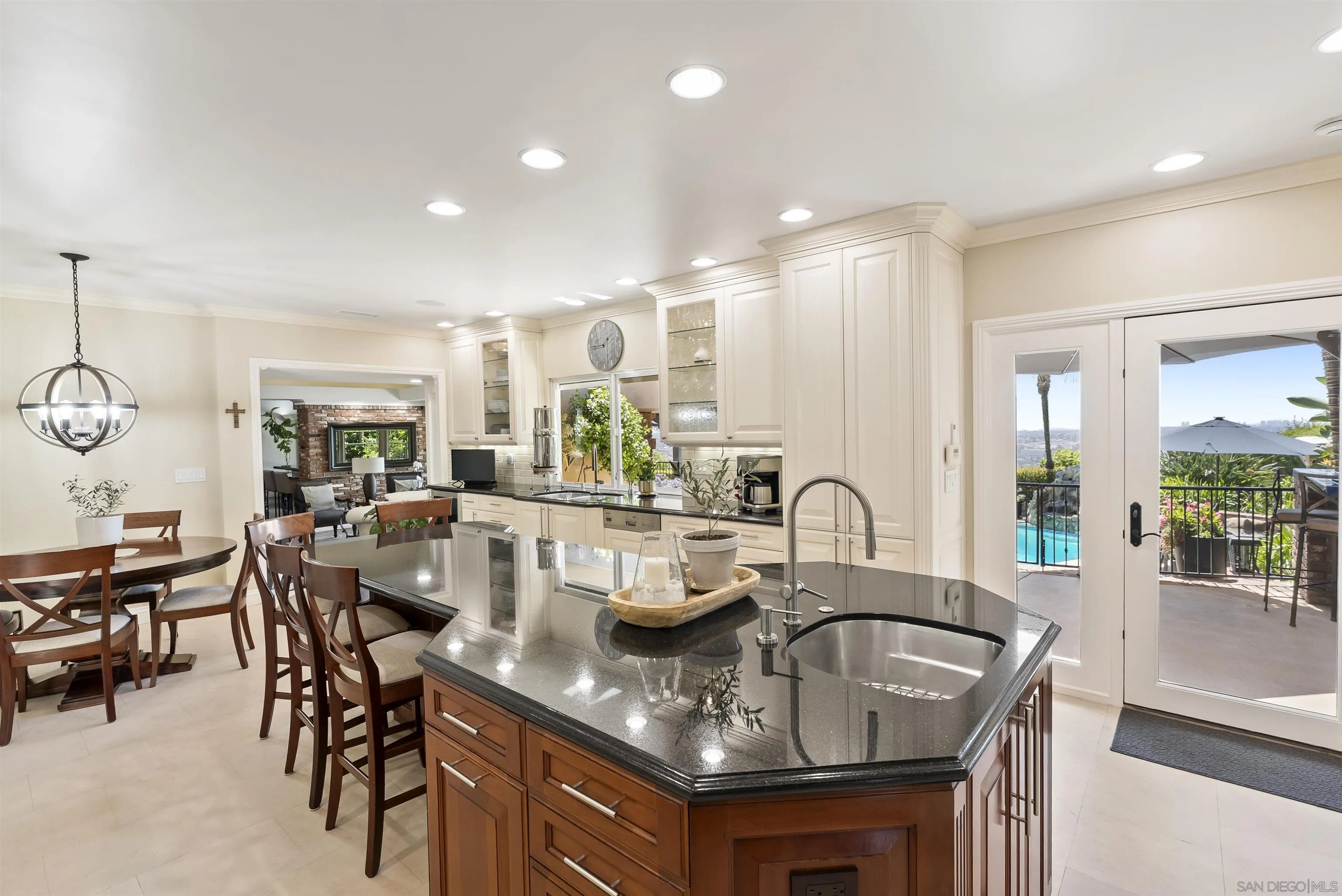 6525 Crystalaire, San Diego, CA, 92120