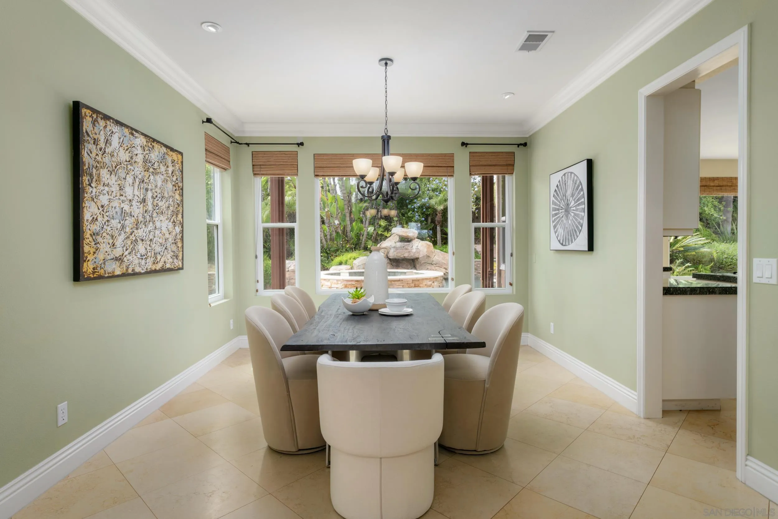 https://cdn.realtyfeed.com/cdn/127/260008704/bb895e28589ea148252b8f8d425af056.webp