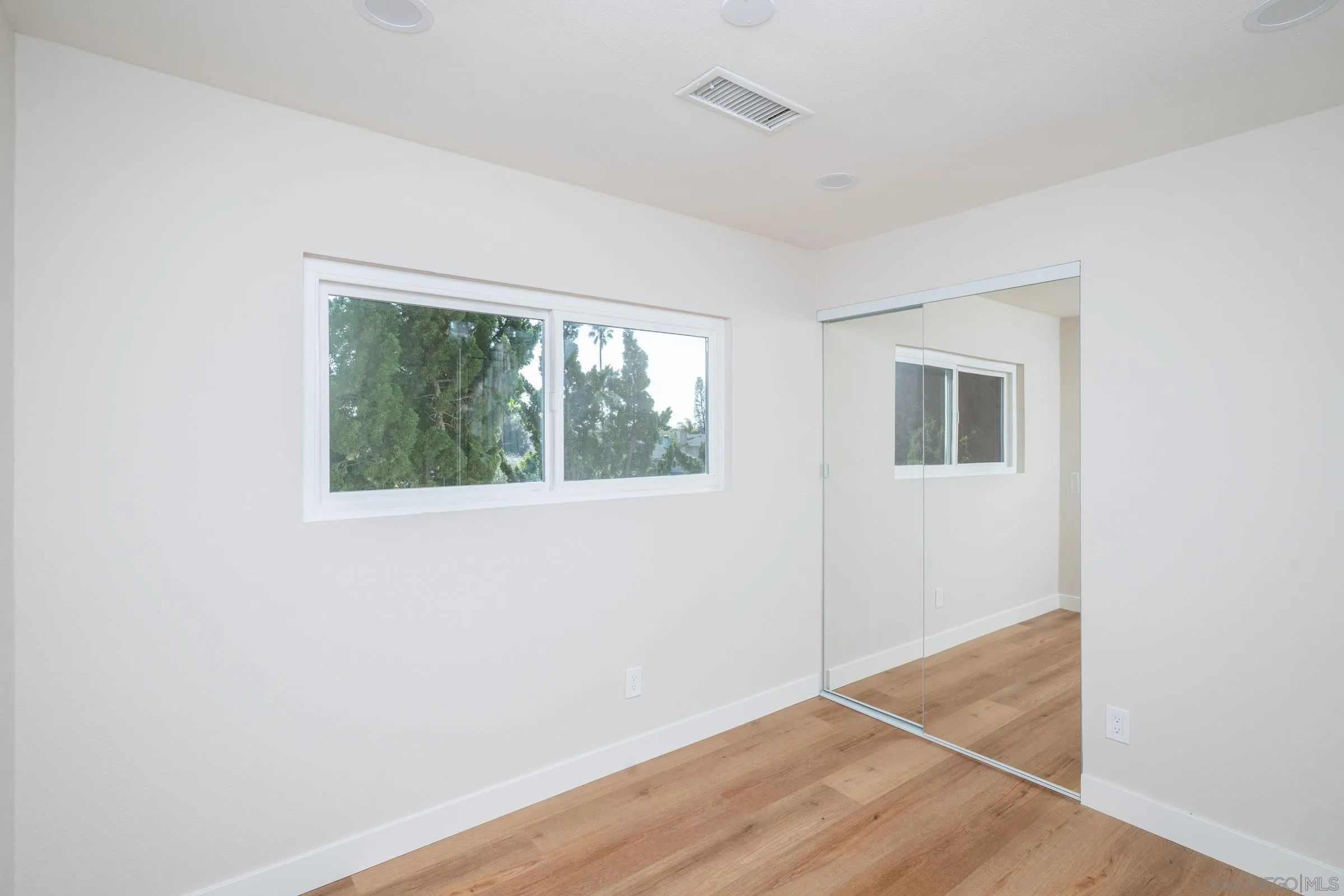 https://cdn.realtyfeed.com/cdn/127/260008732/006ca0d2d304c18cd05c4dfa760fee55.webp
