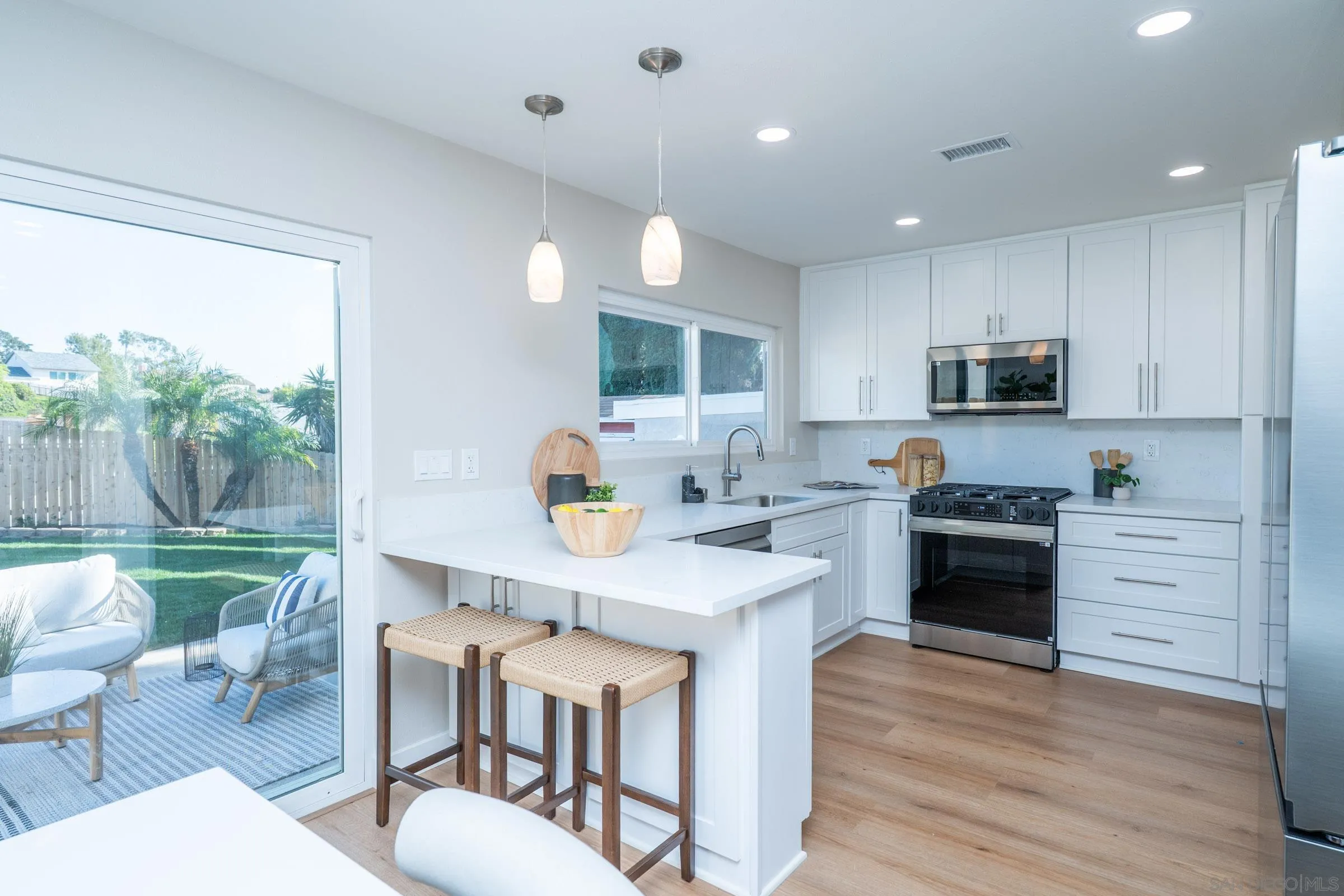 https://cdn.realtyfeed.com/cdn/127/260008732/6d2f4fd4f9c062f71730711b677815f8.webp