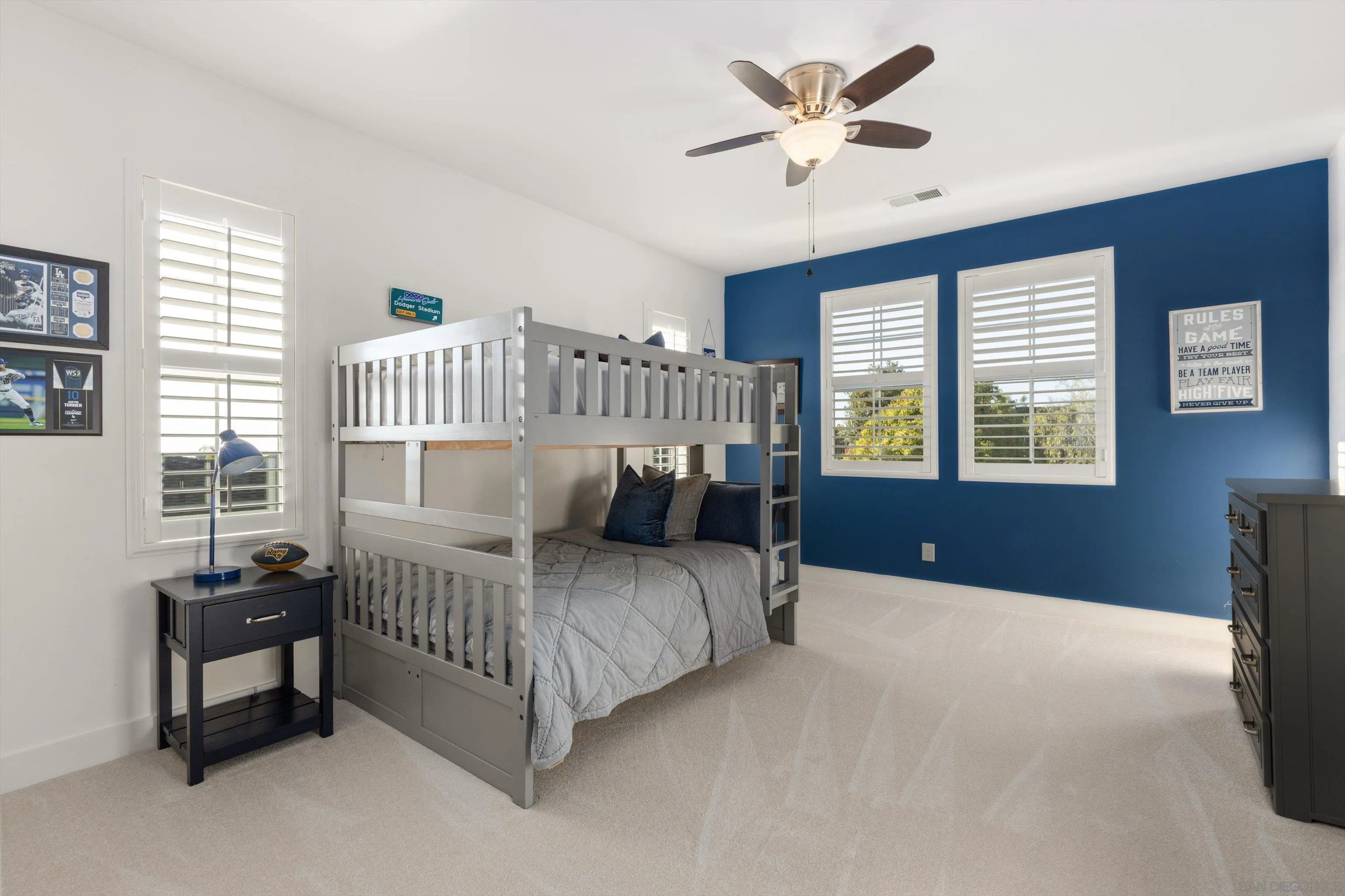 https://cdn.realtyfeed.com/cdn/127/260008734/08d08b3657615493bb90ebdb14699ebc.webp