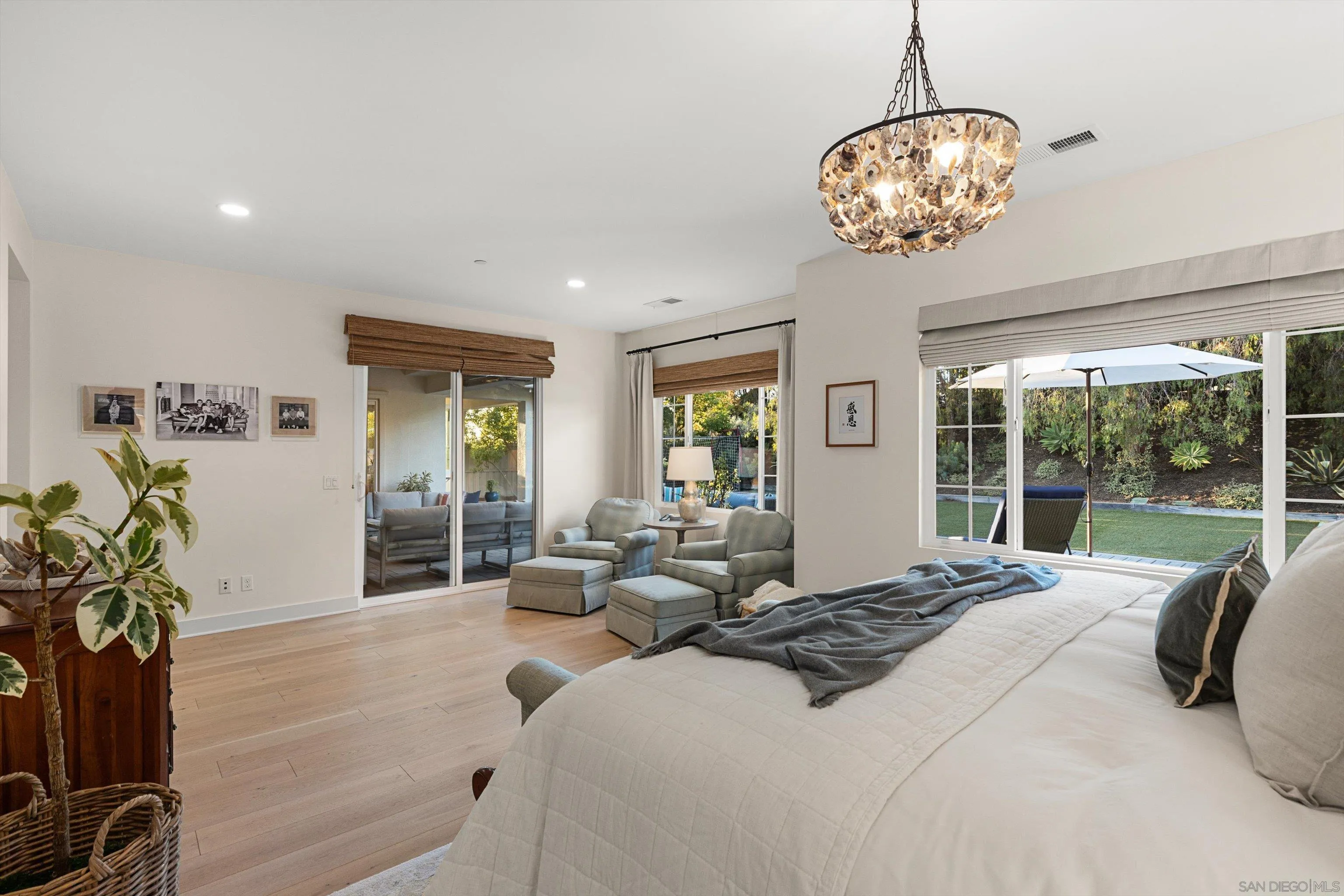 https://cdn.realtyfeed.com/cdn/127/260008734/2f96dbd5a36974110c14627d5ee90f1c.webp