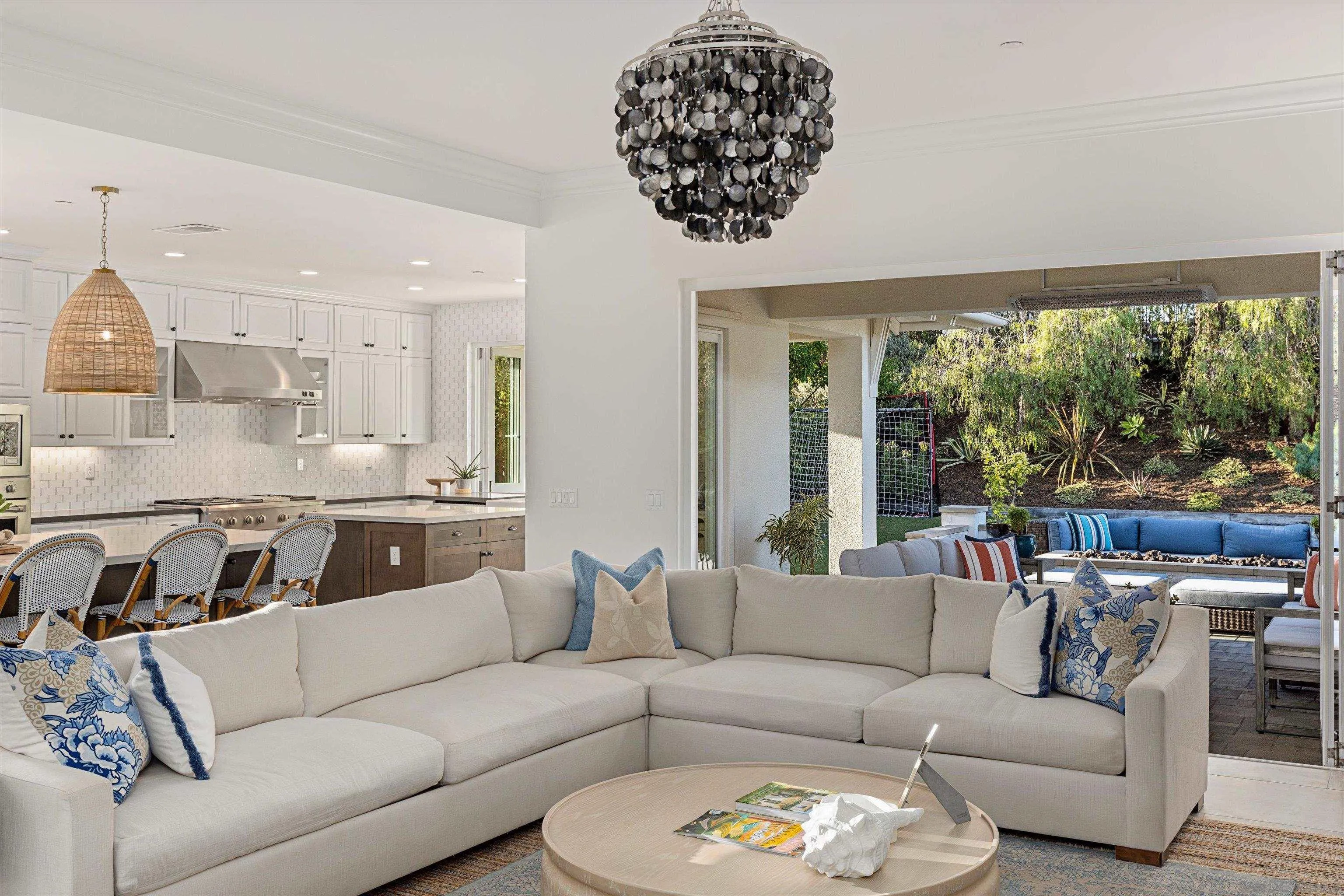 https://cdn.realtyfeed.com/cdn/127/260008734/3fc3a425c9057fb48210bf93d096be76.webp