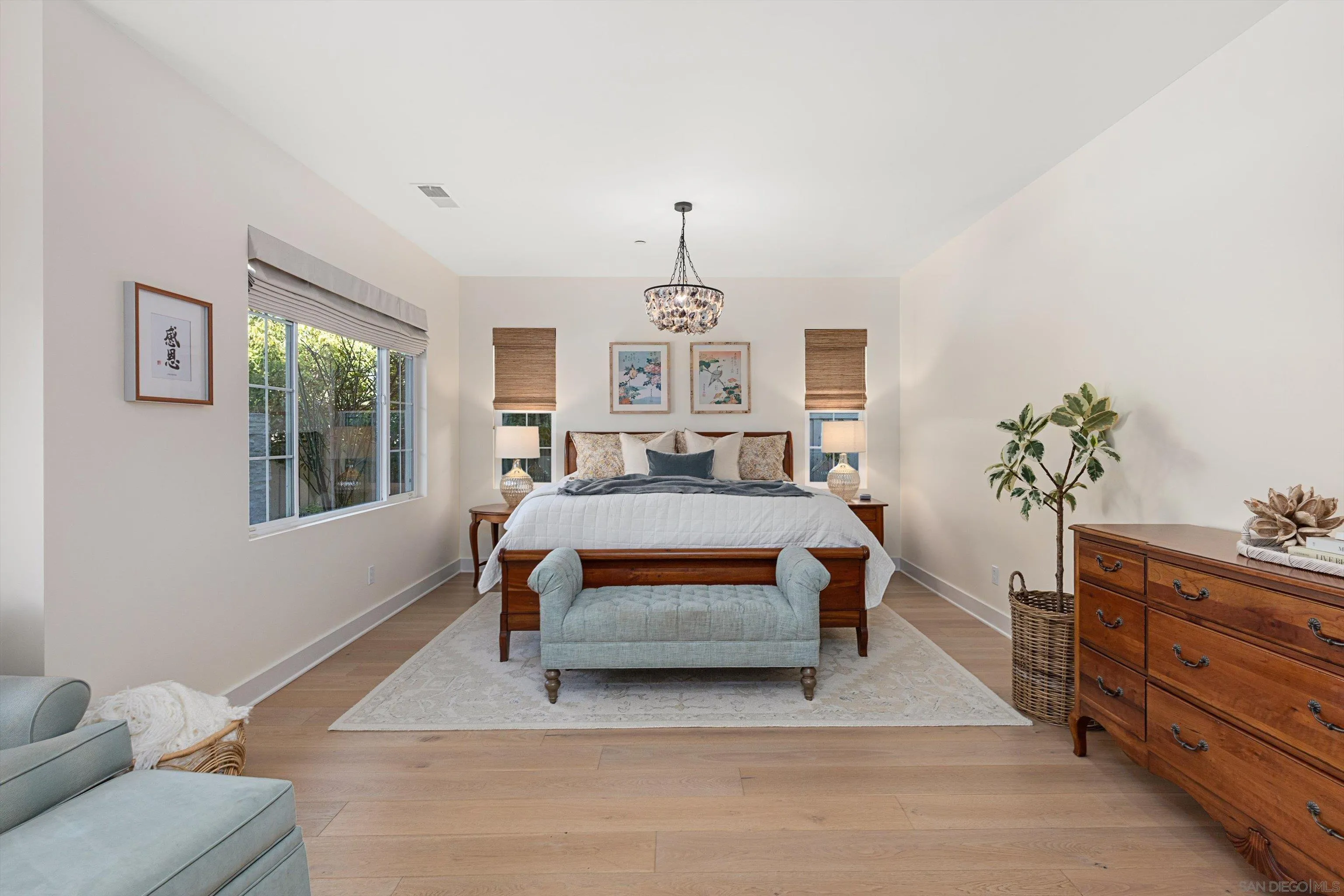 https://cdn.realtyfeed.com/cdn/127/260008734/49d72d4978c4876b4521c1502a7fc2b4.webp