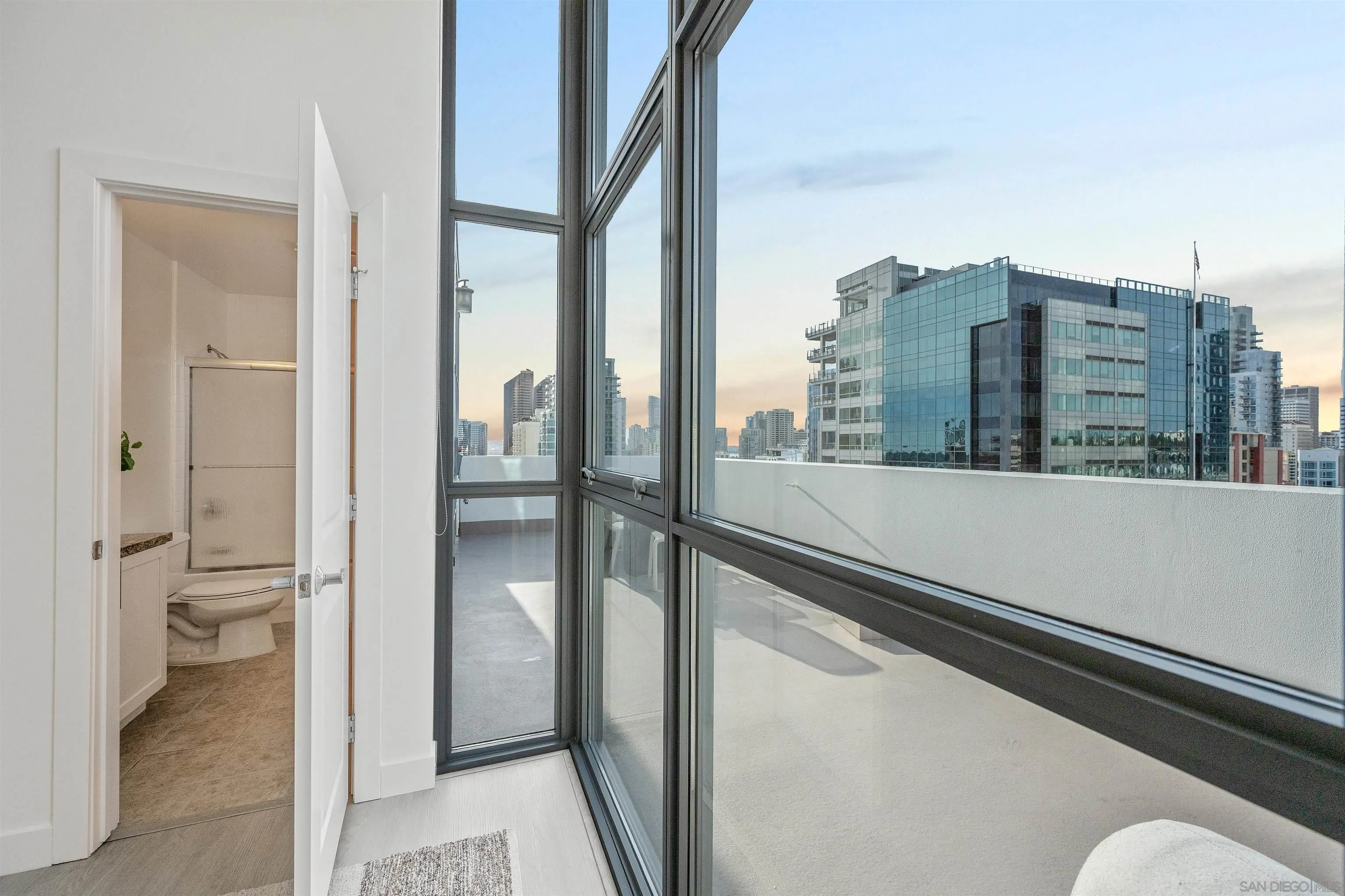 Photo #33: 260008736 Listing: Photo #33