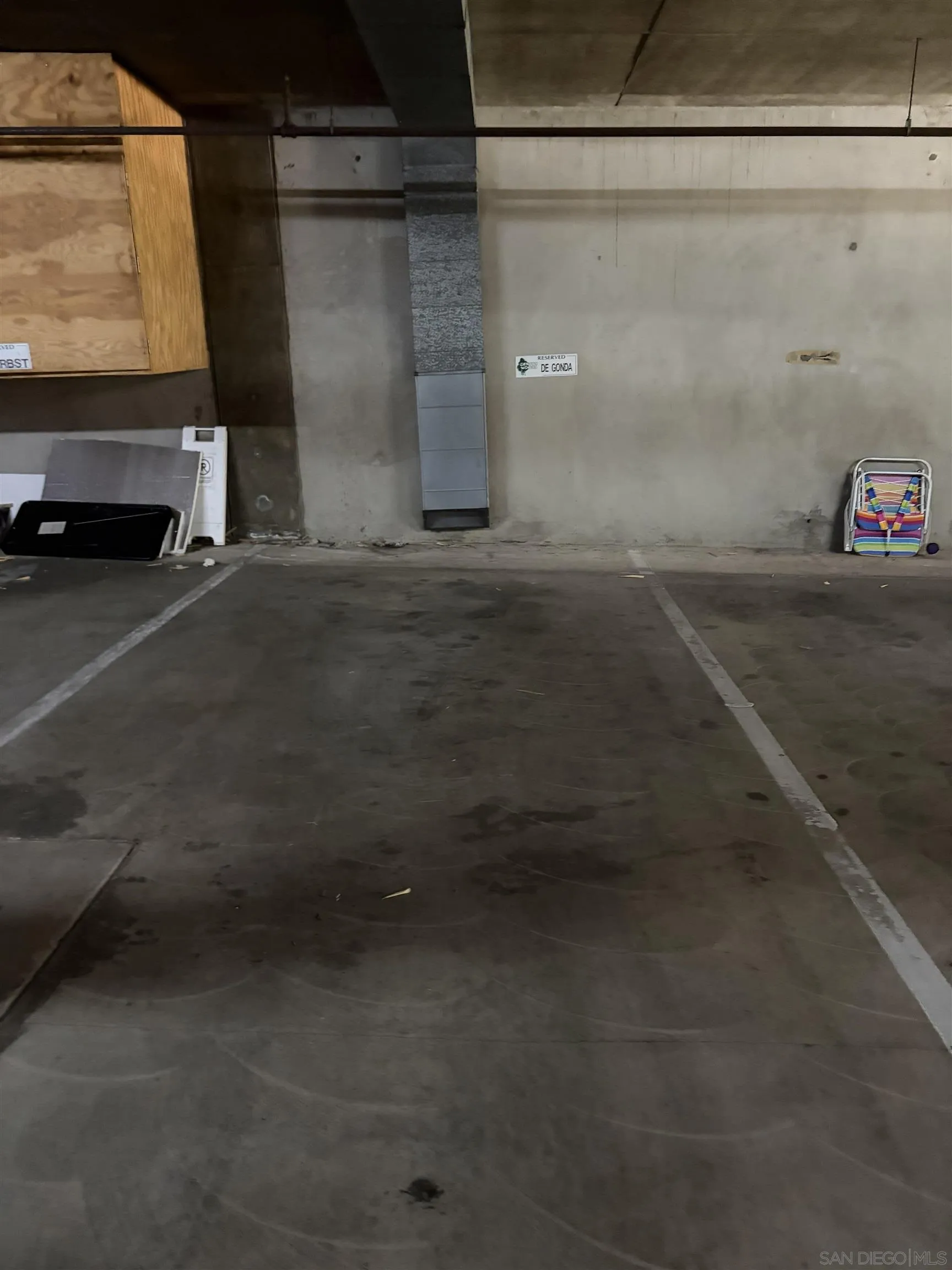 Photo #2: 260008738 Listing: Photo #2