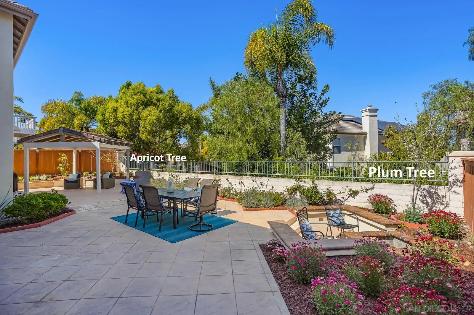 https://cdn.realtyfeed.com/cdn/127/260008747/835345c53ffac65fd5d6ded483b900af.webp