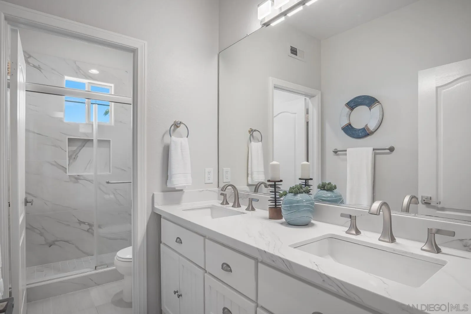 https://cdn.realtyfeed.com/cdn/127/260008747/d6f438c056431348c09389451d0f7613.webp