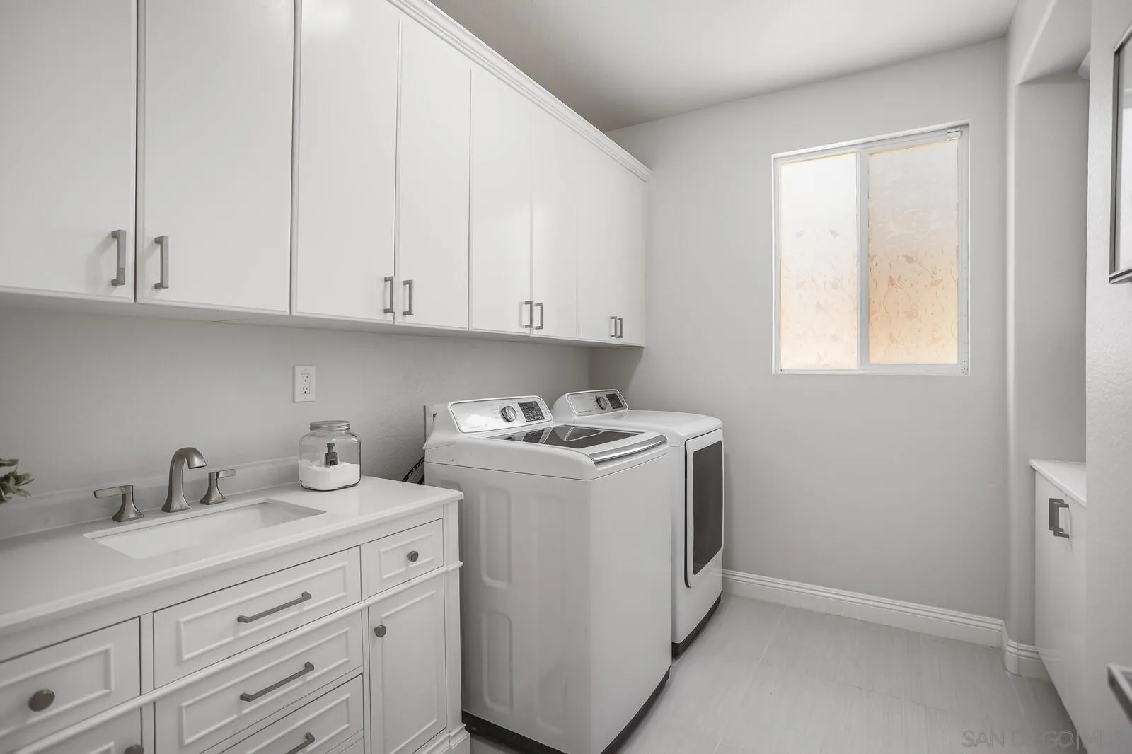 https://cdn.realtyfeed.com/cdn/127/260008747/e53bde46591bbab8c868c1345312d29c.webp