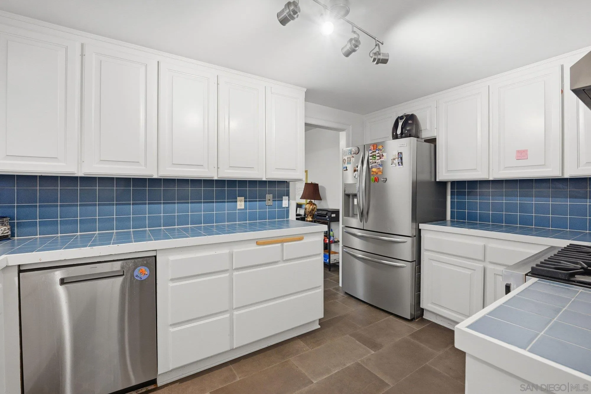 Photo #7: 260008749 Listing: Photo #7